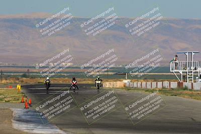 media/Aug-13-2023-CRA (Sun) [[1cfc37a6fb]]/Race 3 600 Superbike/Race/